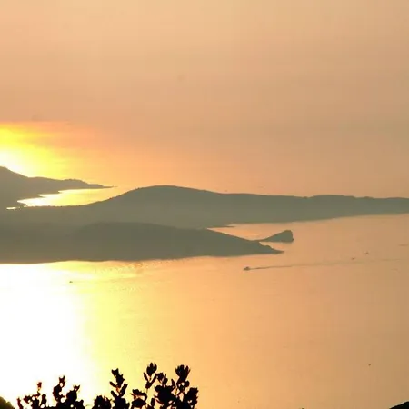 Apartment U Mirante, The Panoramic Terrace Over Gulf Sunset *