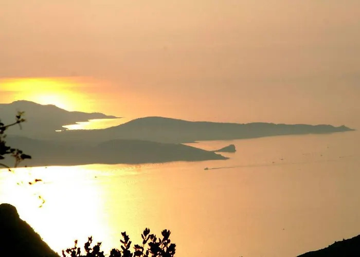 Appartement U Mirante, Panoramic Terrace Over Gulf Sunset *